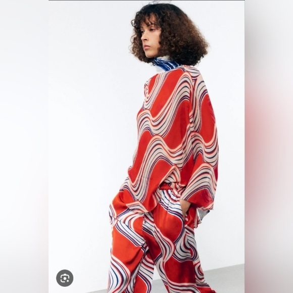 Zara Red and Blue Patterned Blouse - Picture 2 of 8